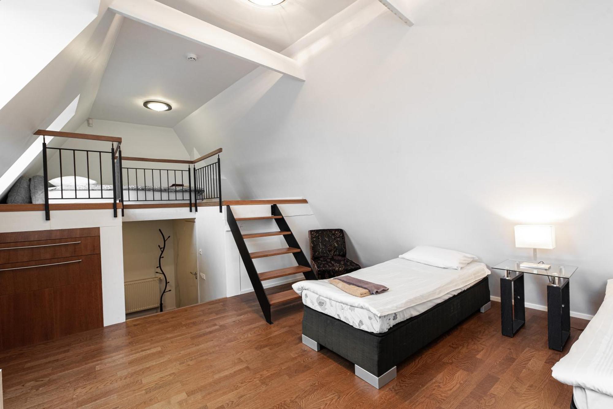 Airhome - Raekoja Plats Apartment *